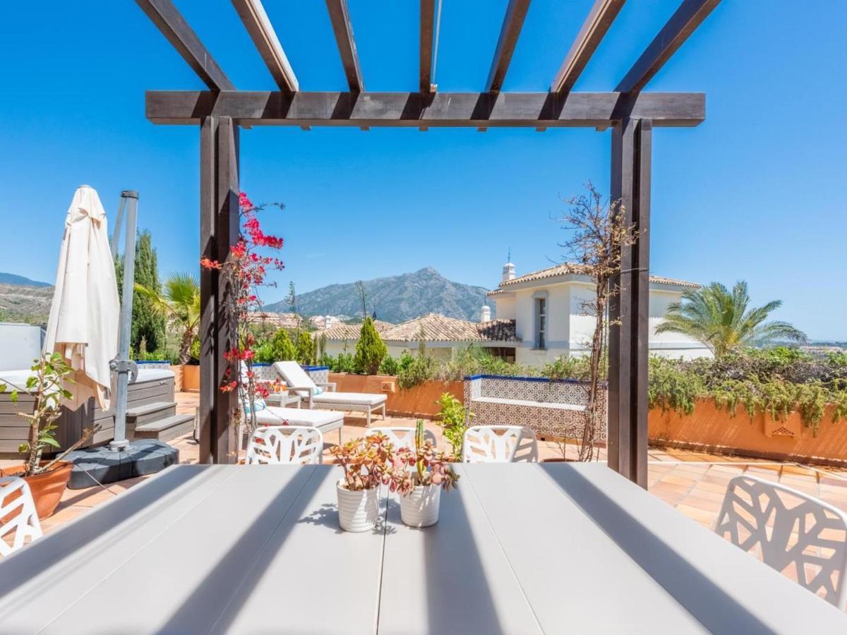 Belvederes A Spacious And Luxury Apartment Marbella
