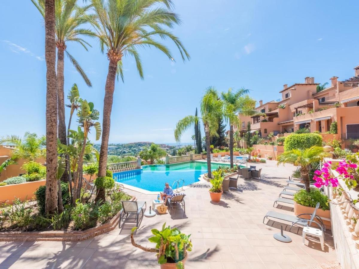 Belvederes A Spacious And Luxury Apartment Marbella